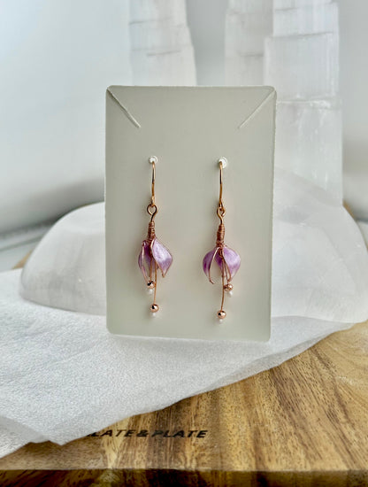 Custom Handmade Copper wire and epoxy resin drop flower dangle earrings jewelry gift glass tear drop bead delicate floral hematite gem pink