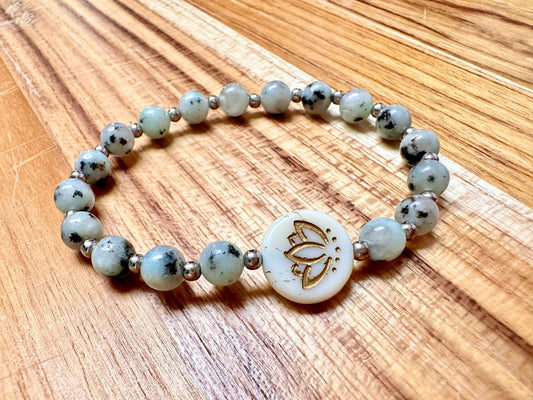 Lotus pendant bracelet, with Kiwi Jasper gemstones, and silver spacer beads, real Kiwi Jasper stones, healing stones, Lotus flower pendant