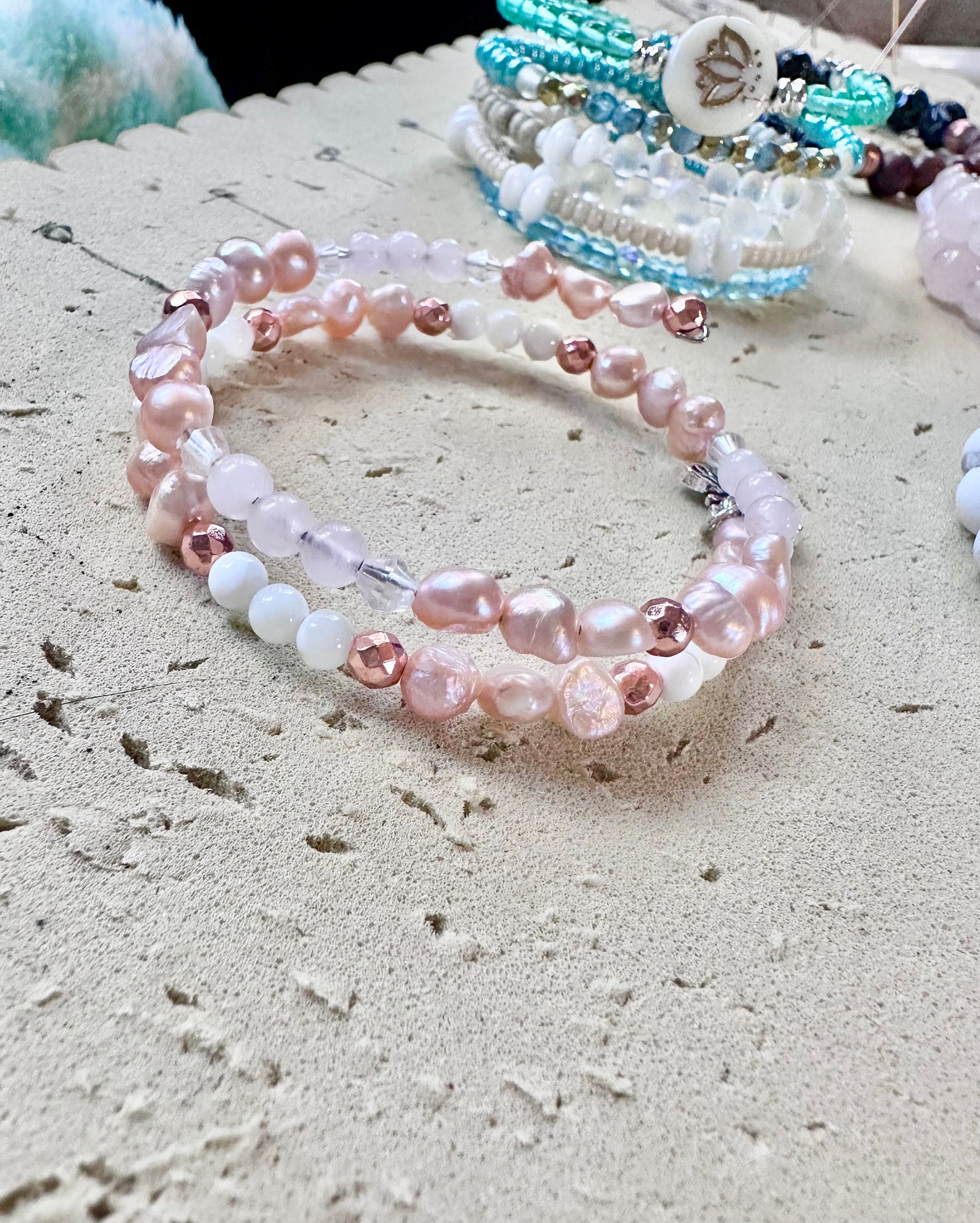 Pink Fresh water Pearl, Rose Quartz and Mother of pearl, double stranded, memory wire bracelet, jewelry rose gold hematite, new beginnings