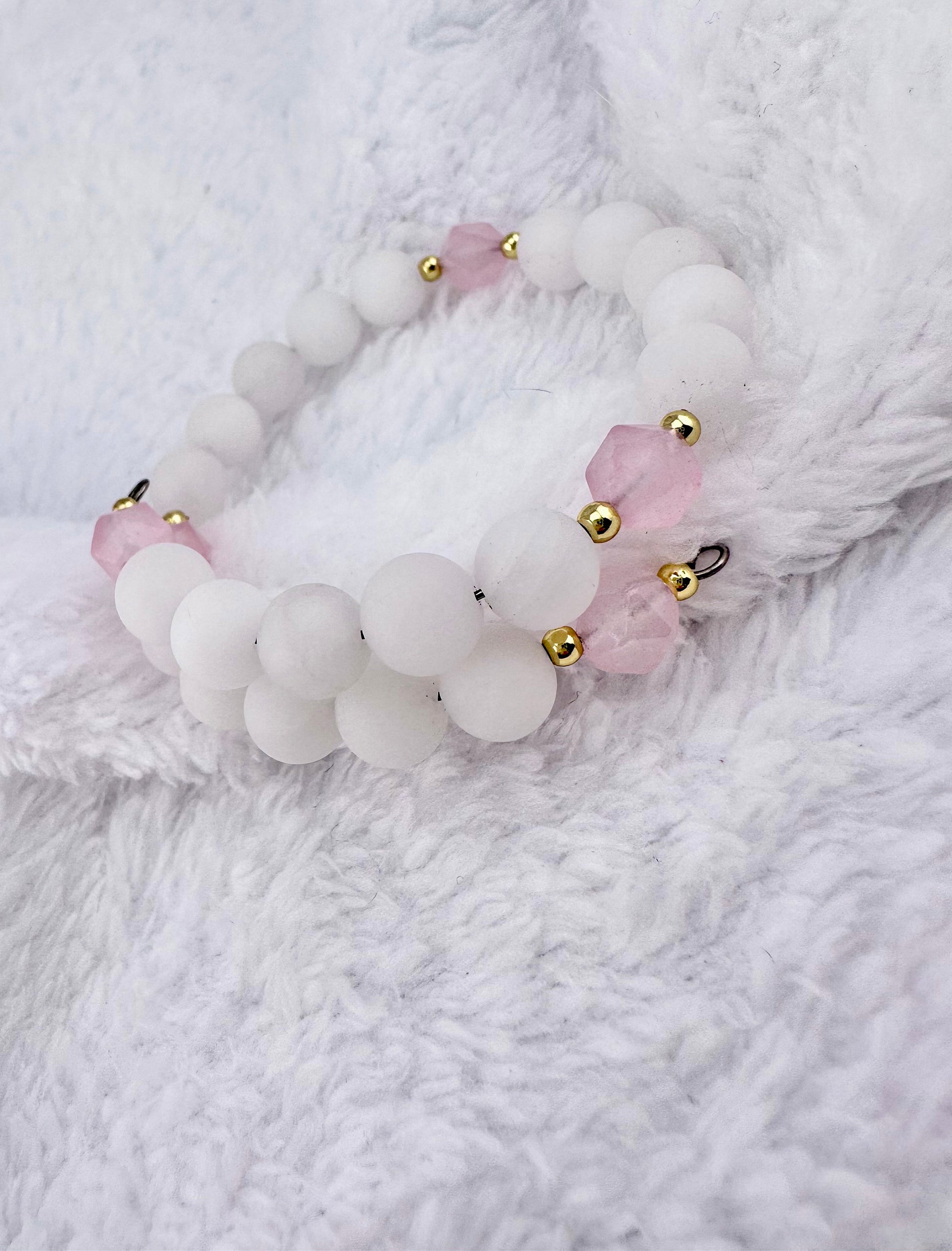 Natural gemstone memory wire bracelet, genuine alabaster and star cut rose quartz with gold spacers, jewelry, bracelet, pink and white