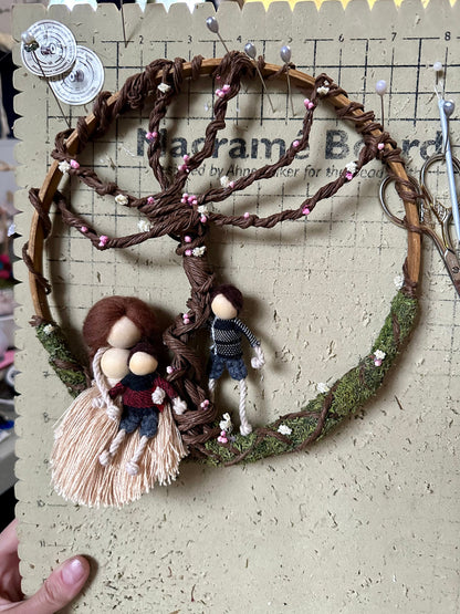 Tree of life family portrait wall hang, custom dolls, custom scene, wire tree, dried flowers, moss, family, gift, customizable, home, ring