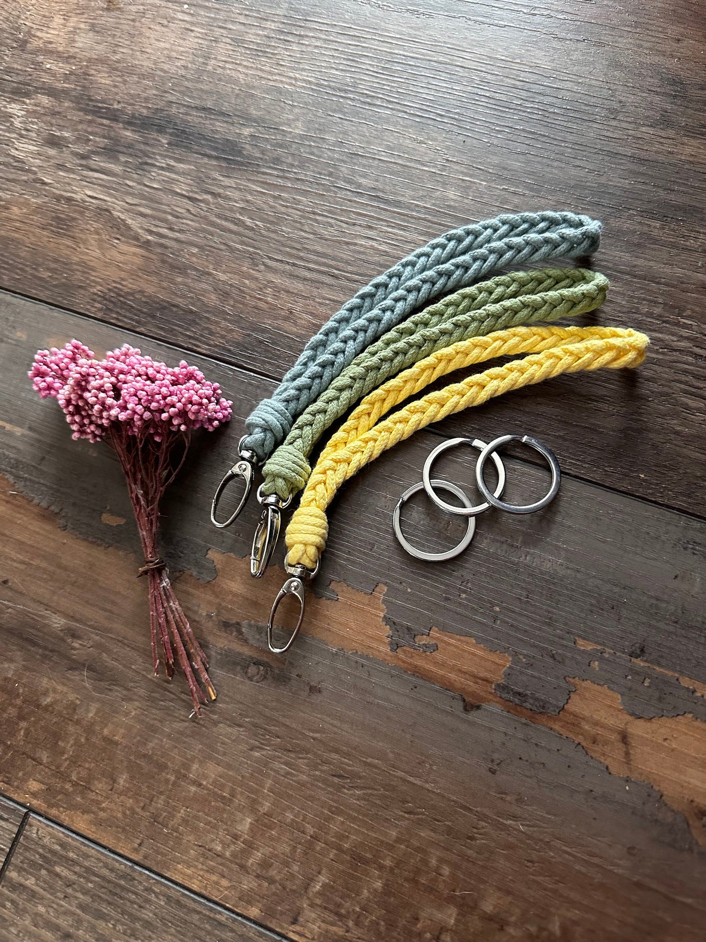 Custom fishtail Macrame braided lanyard key card holder key ring teacher nurse custom color lanyard school ID card high school lanyard boho