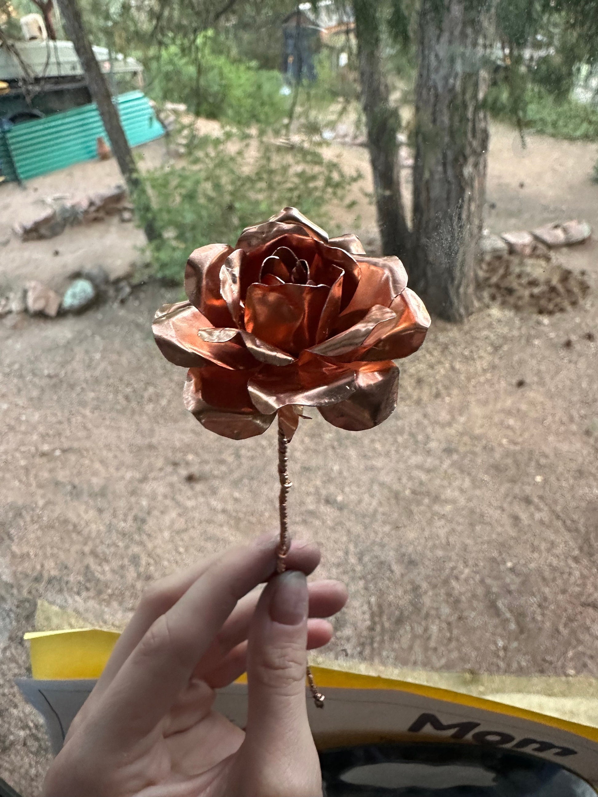 Small handmade pure copper metal rose flower home decor gift forever flower custom rose flower pot spike small flower for floral arrangement