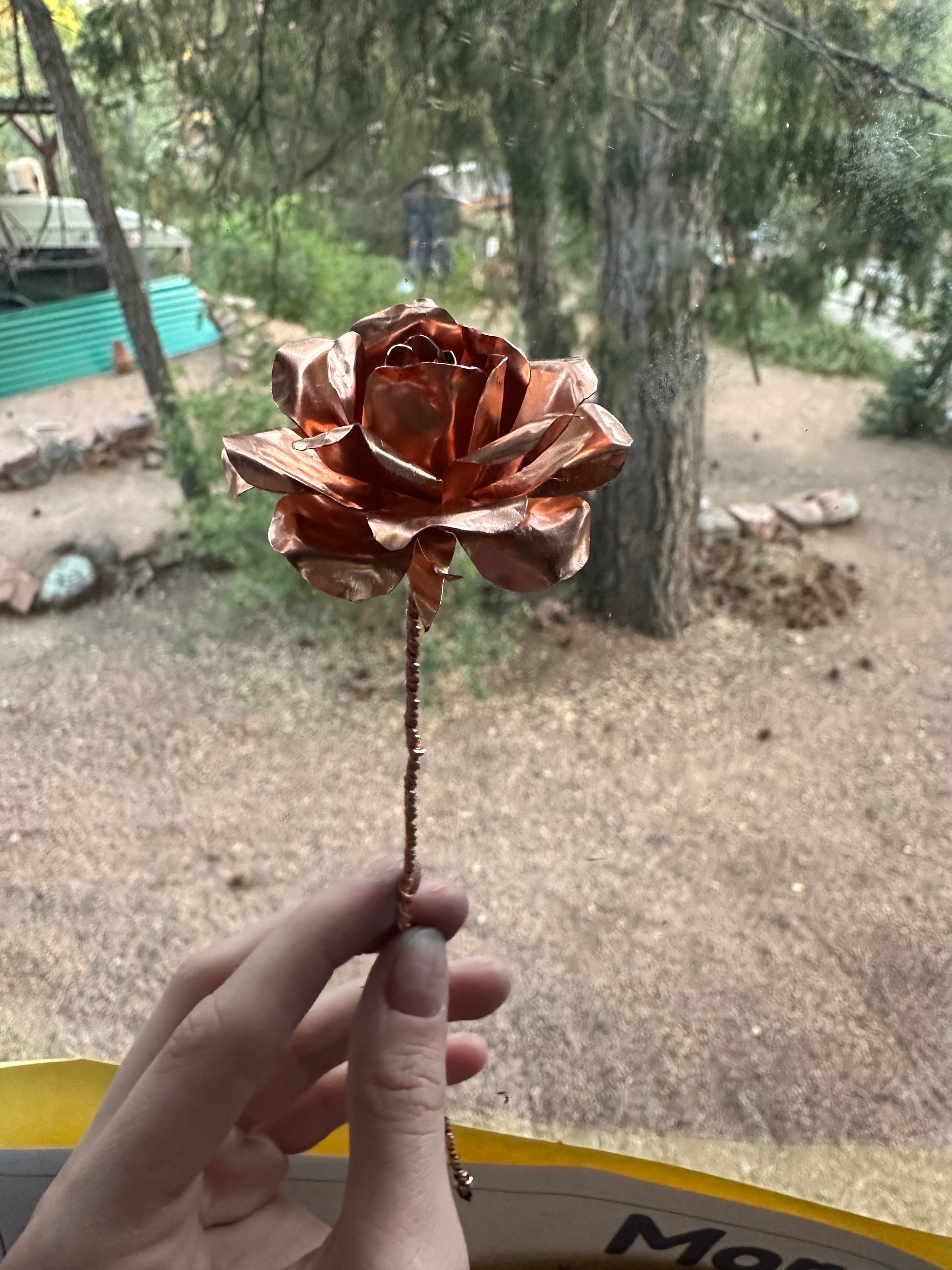 Small handmade pure copper metal rose flower home decor gift forever flower custom rose flower pot spike small flower for floral arrangement