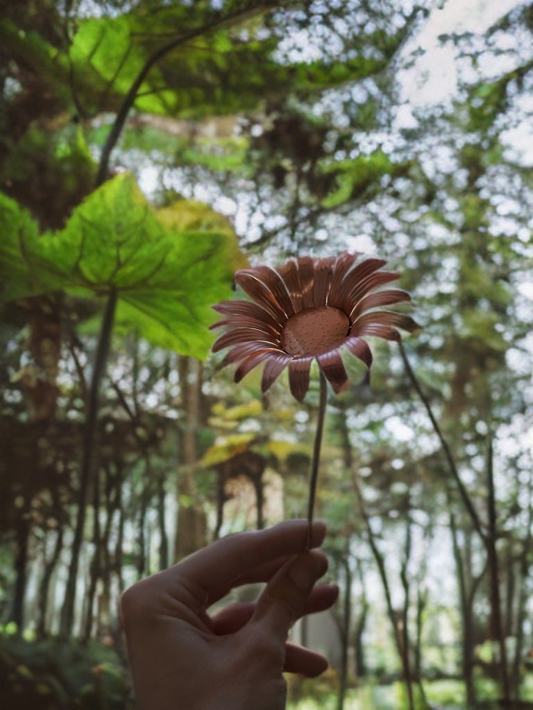 Pure 99.9% Copper Daisy flower, artistic metal flower arrangement gift for loved ones forever flower metal art daisy Handmade copper wedding