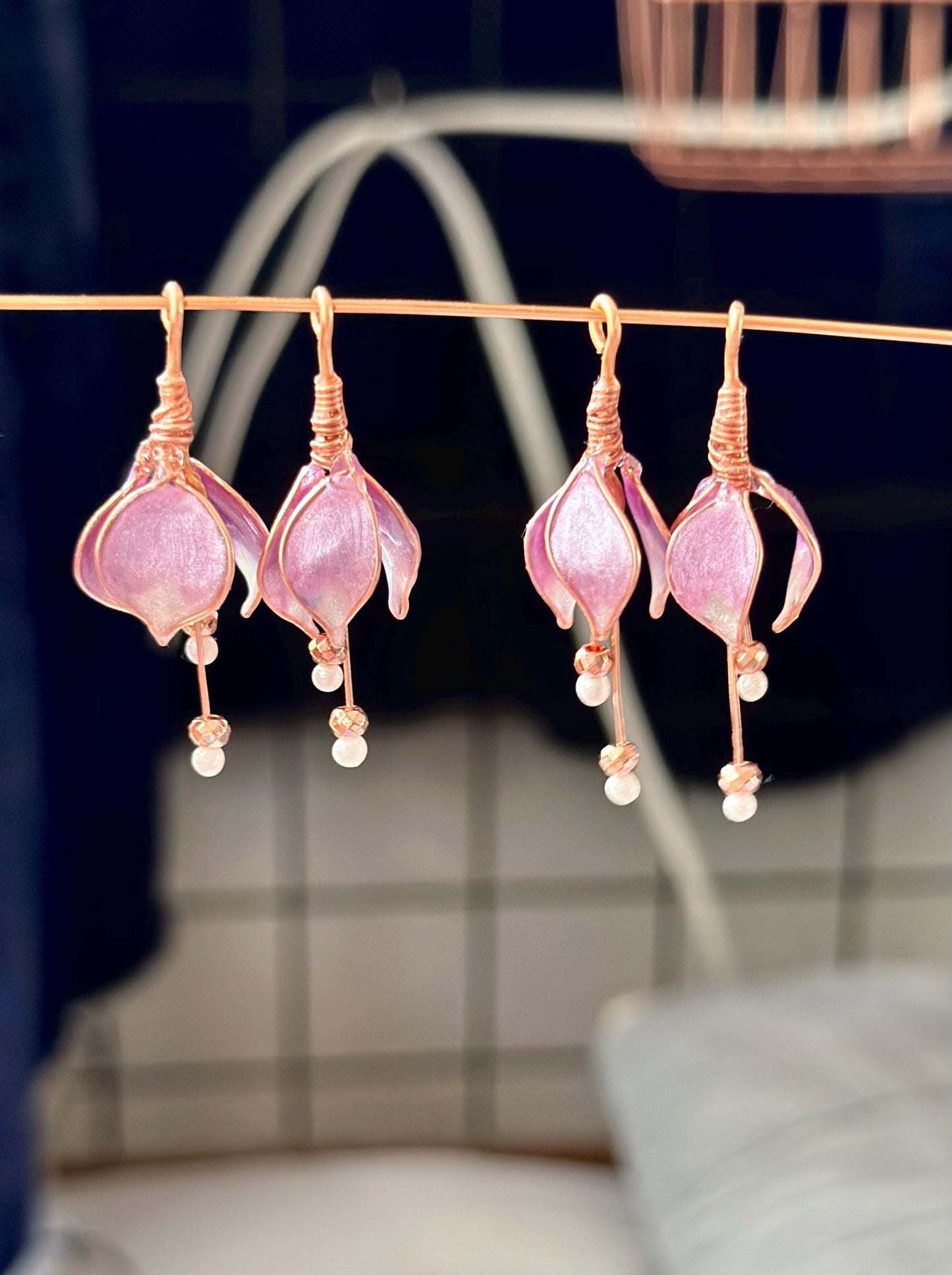 Custom Handmade Copper wire and epoxy resin drop flower dangle earrings jewelry gift glass tear drop bead delicate garden hematite bead gem