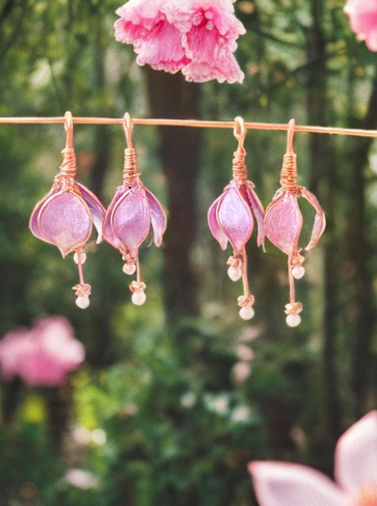 Custom Handmade Copper wire and epoxy resin drop flower dangle earrings jewelry gift glass tear drop bead delicate garden hematite bead gem