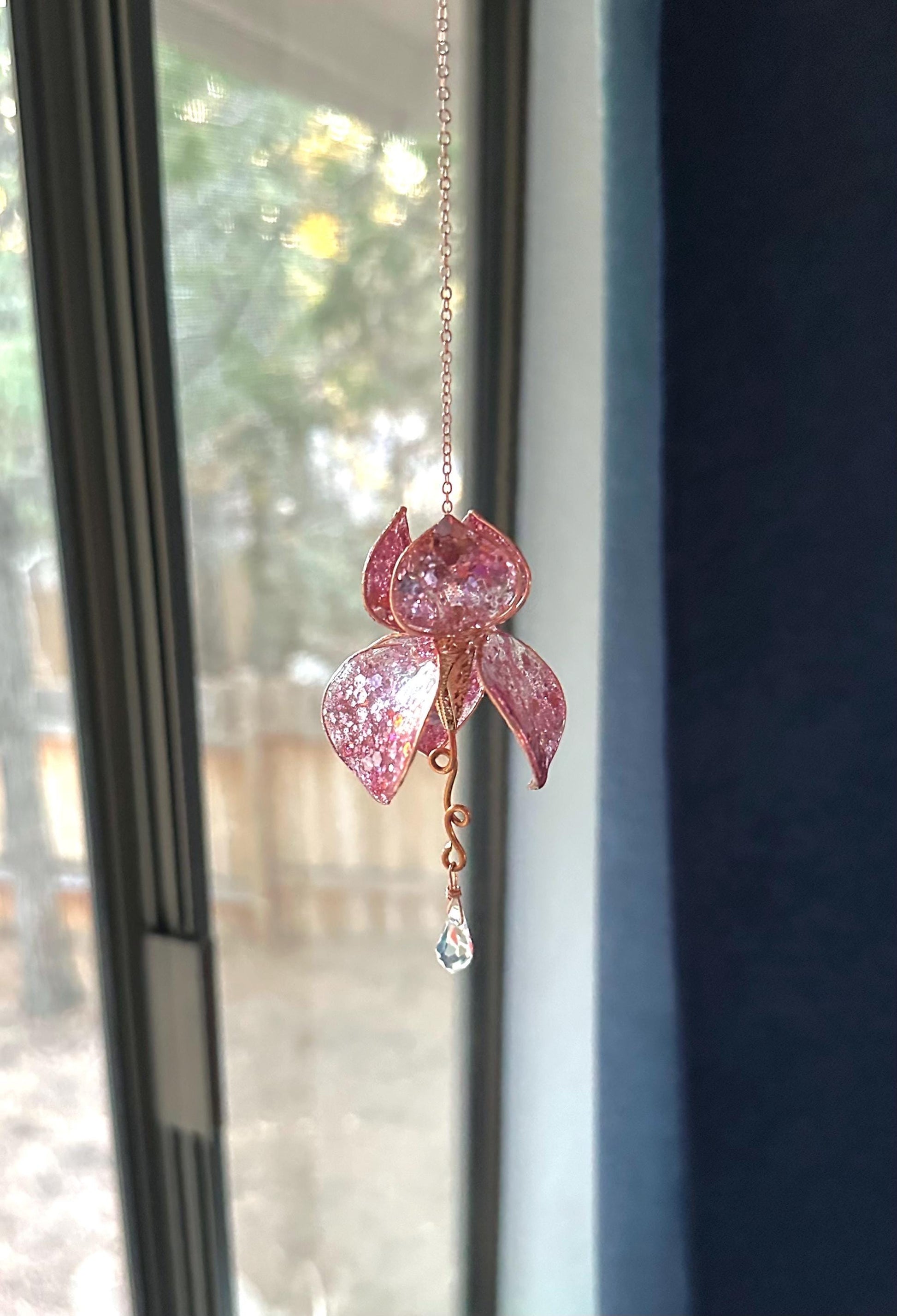 Rose Pink Rear view Mirror Copper wire and epoxy flower suncatcher car accessory gem crystal window dangle decor handmade gift rainbow prism